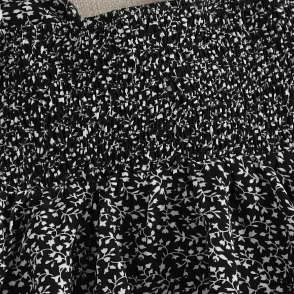 Black Boho Womens Knot Front Allover Plants Cami Top - Picture 5 of 5